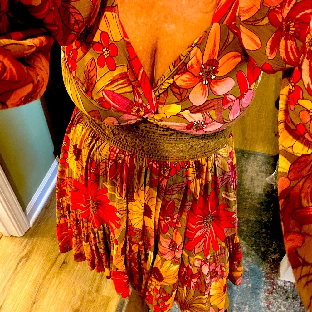 ANGIE boutique colorful flowered dress